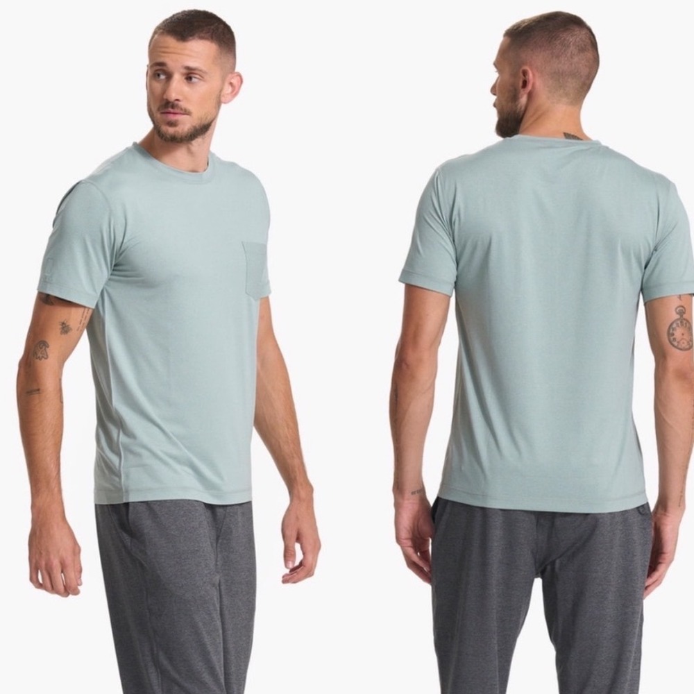 Vuori Tradewind Performance Tee Mens XL